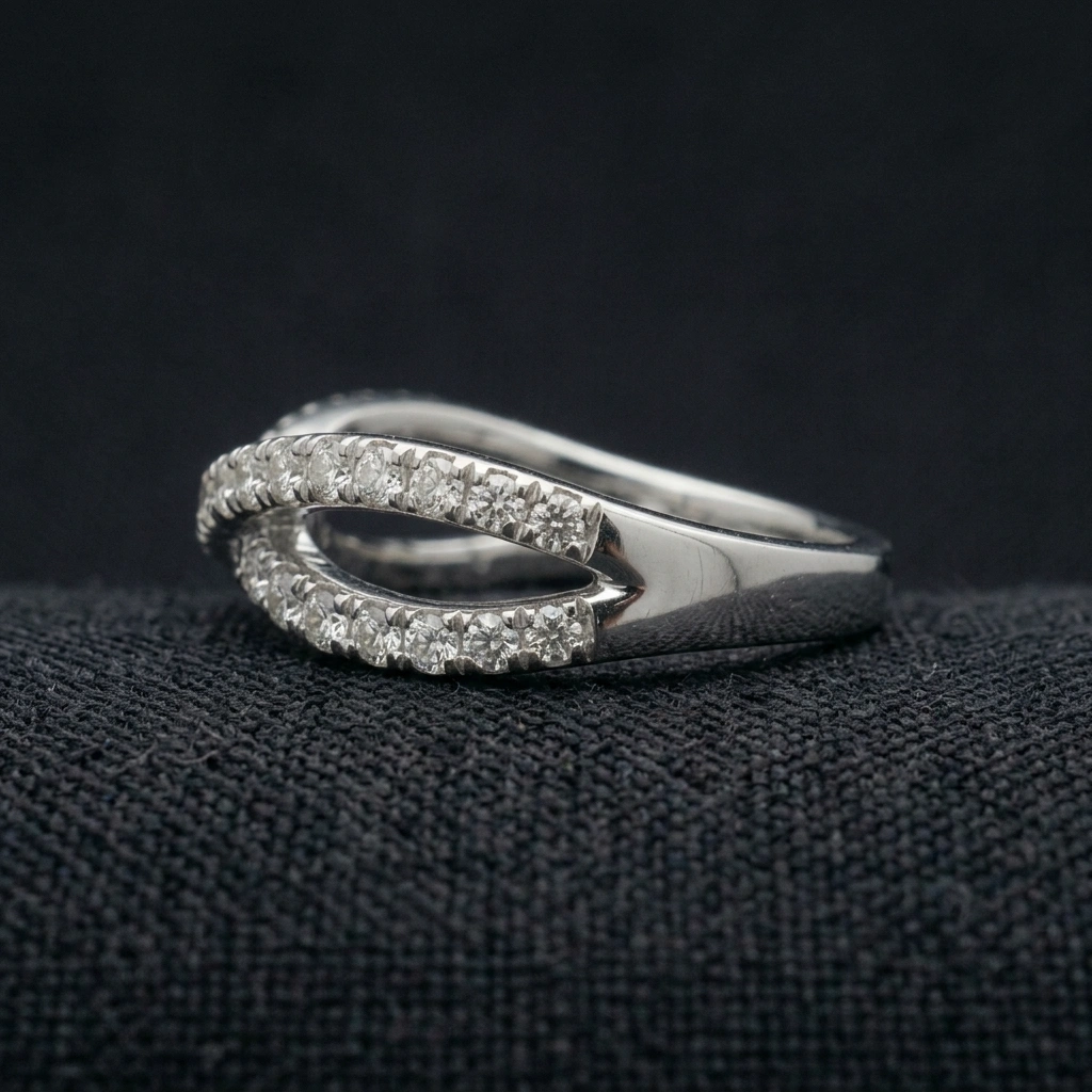 0.52 CT Round Diamond Crossover Ring | Modern Open Design | IGI Certified view 4