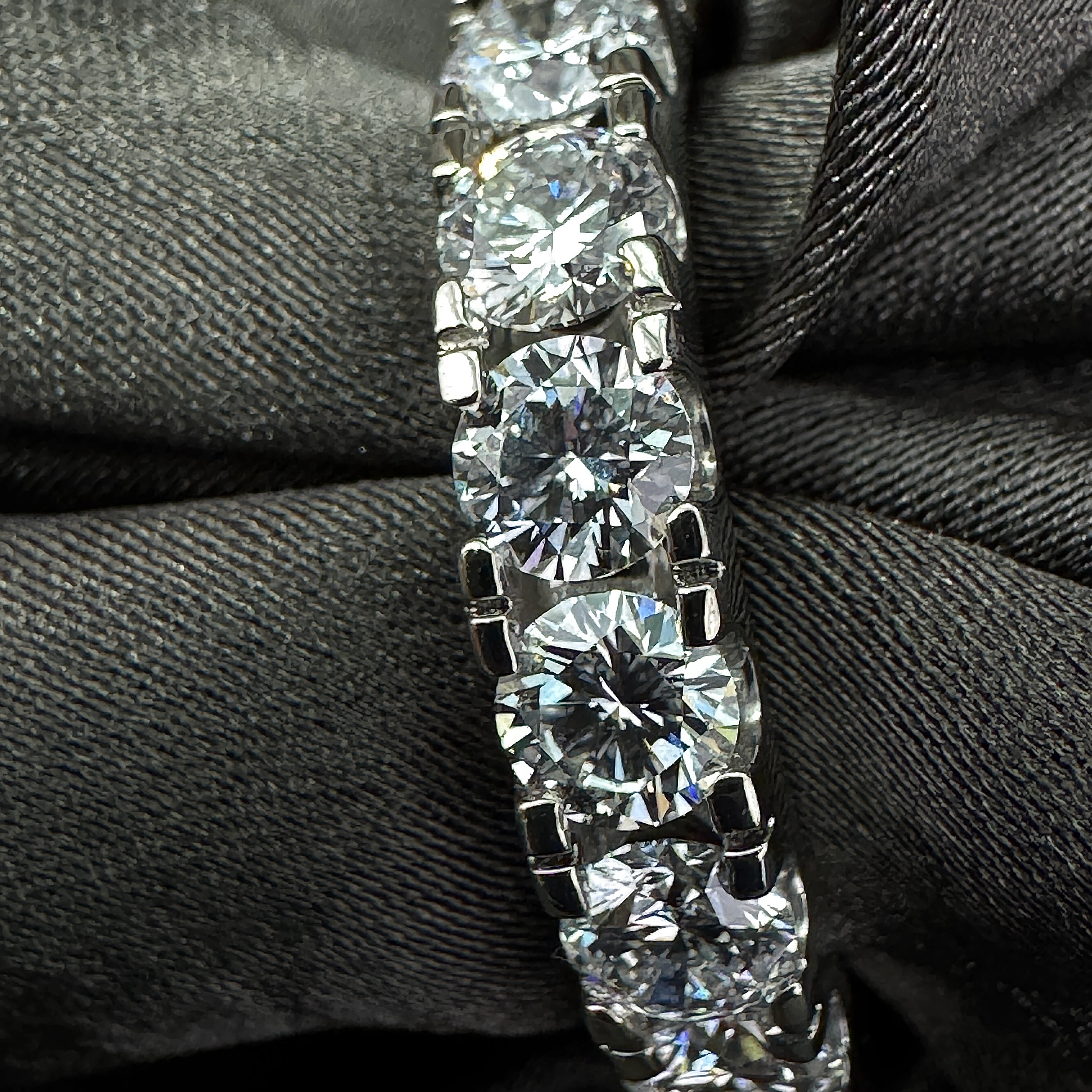 9 KT White Gold Round Lab-Grown/Natural Diamond Ring | 3.51 g | 1.57 ct Diamond view 3