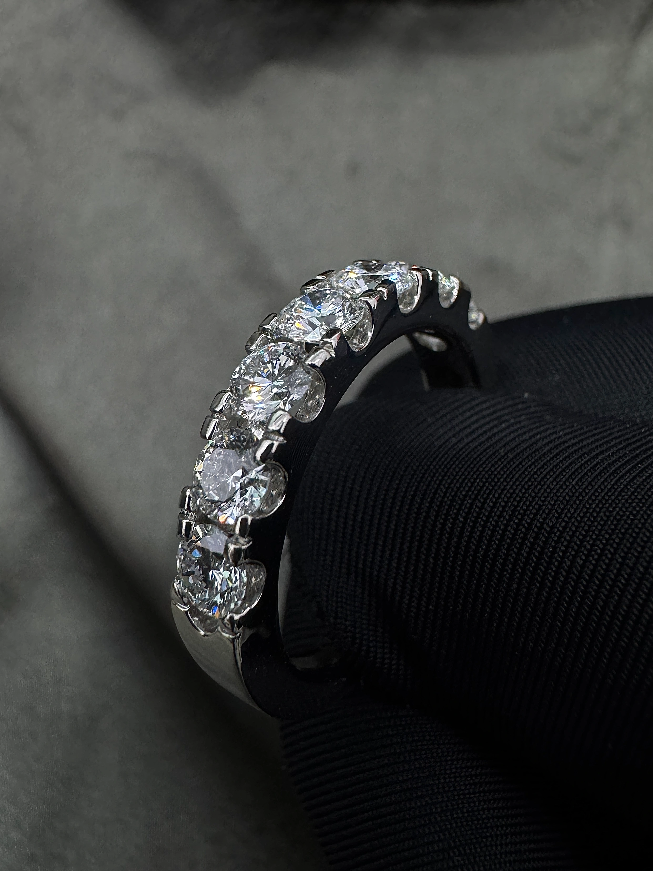 9 KT White Gold Round Lab-Grown/Natural Diamond Ring | 3.51 g | 1.57 ct Diamond view 4