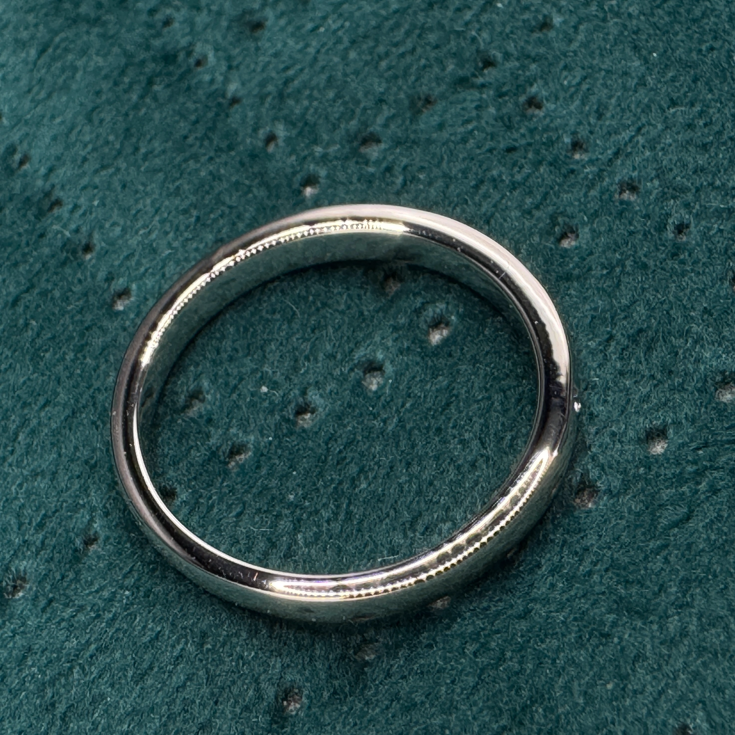 Exquisite 0.12 CT Round Brilliant Lab Grown/Natural Diamond Ring in 9k Gold for Women view 6