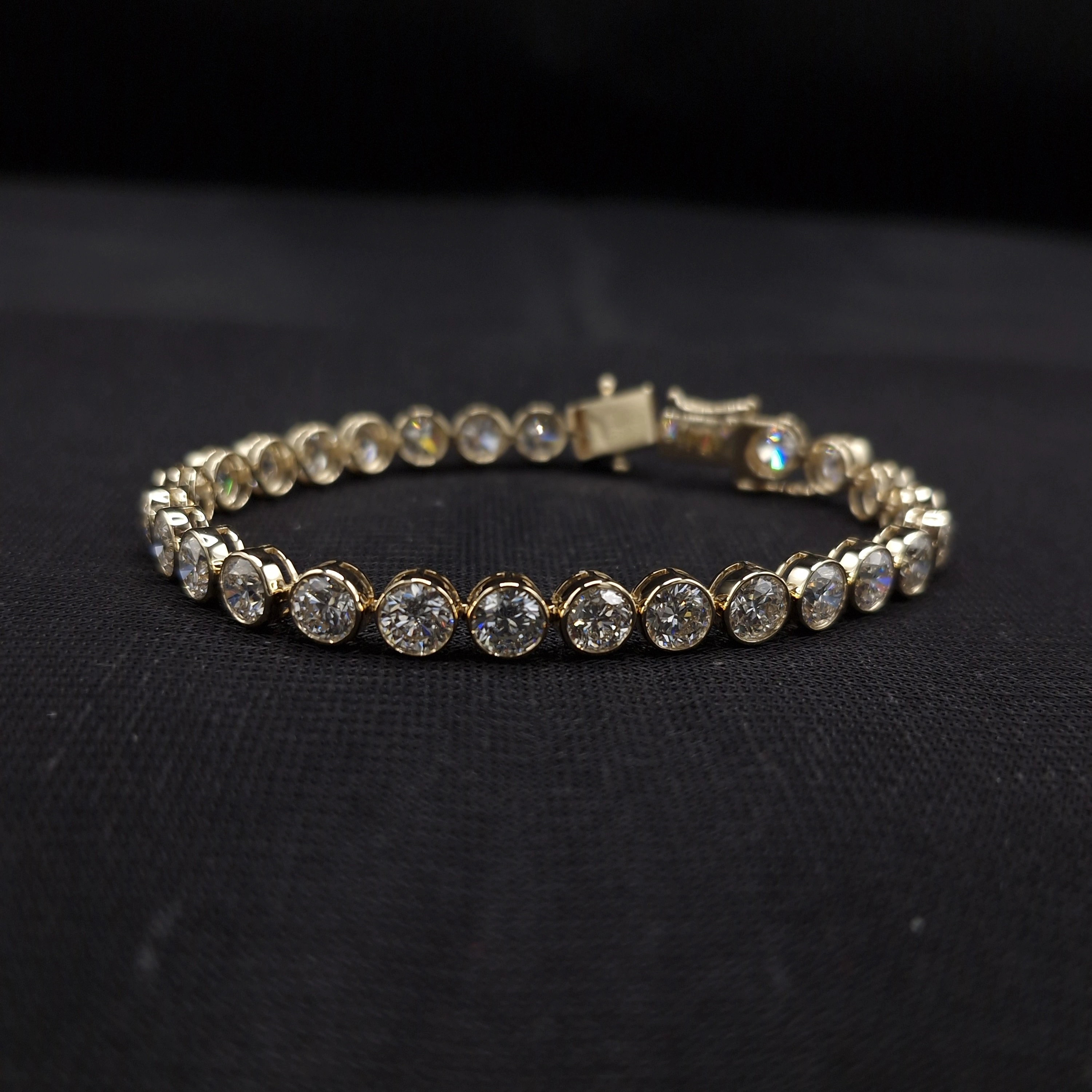 13.17 CT Round Diamond Tennis Bracelet | 14K Yellow Gold
