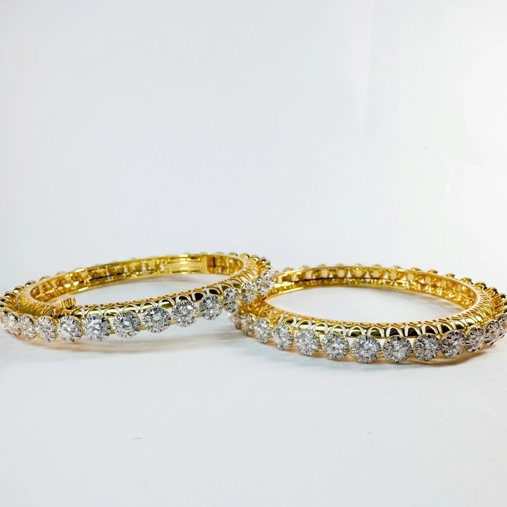 14KT Yellow Gold 23.80 CT Round Lab-Grown Diamond Bangle view 4