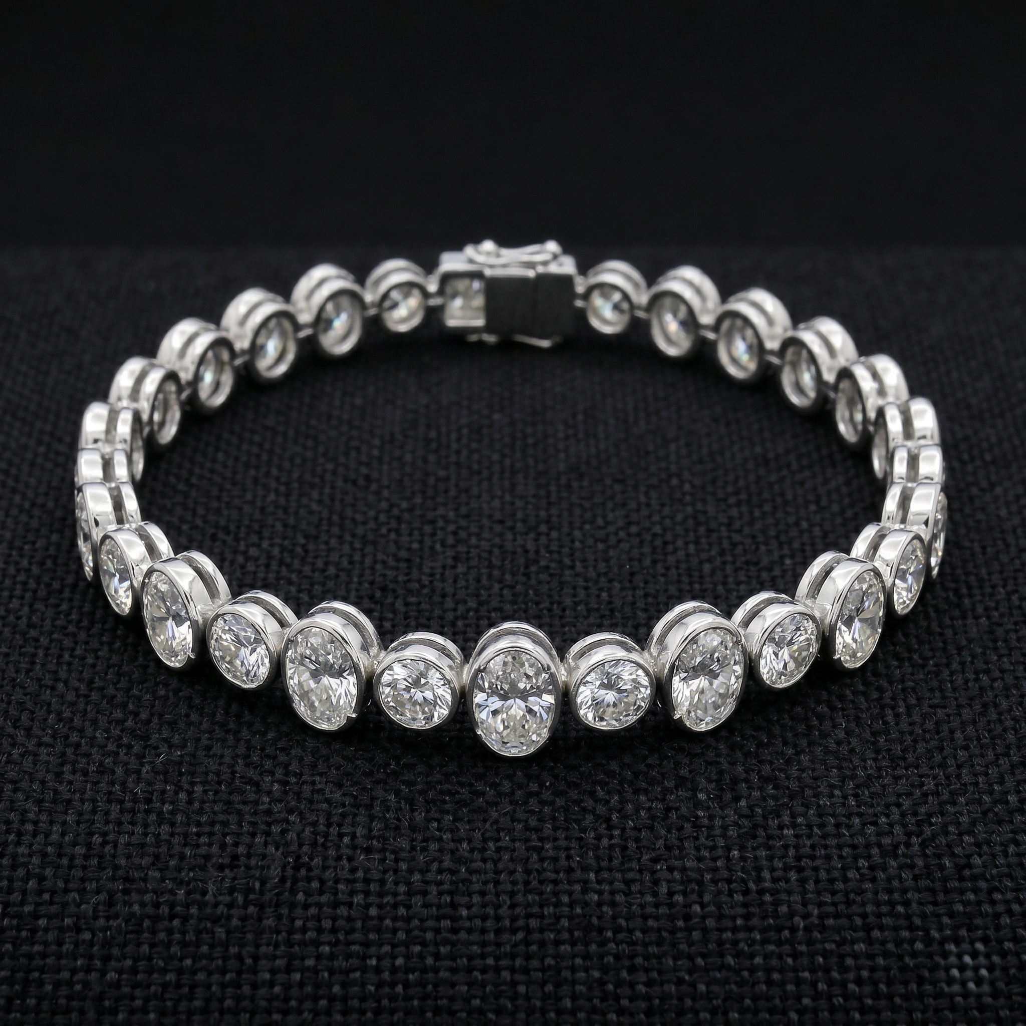 18.18 CT Oval & Round Diamond Tennis Bracelet in PT950 Platinum | 7 Inch | IGI Certified