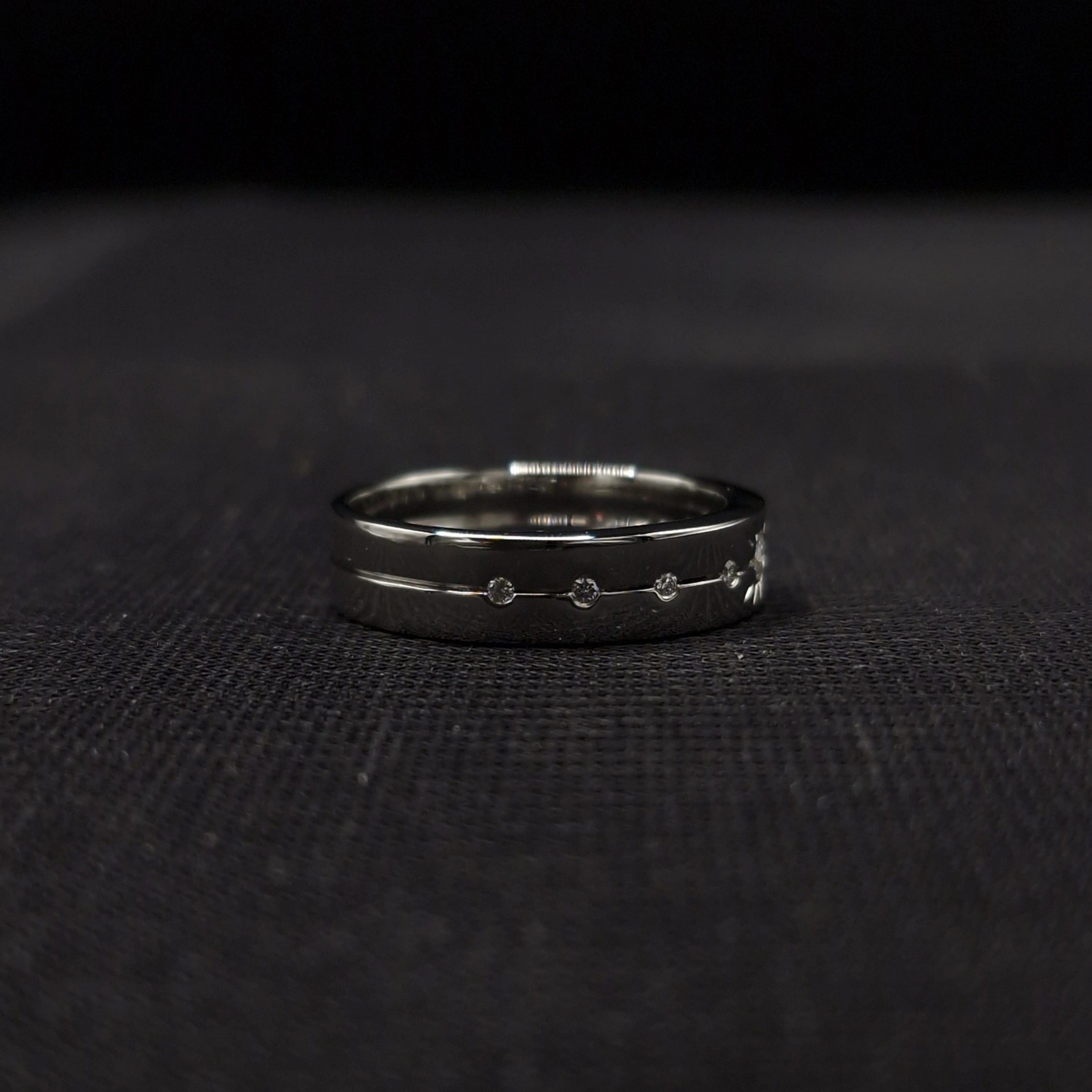 4.10 CT Round Diamond Star-Set Platinum Band Ring | Platinum 950 view 3