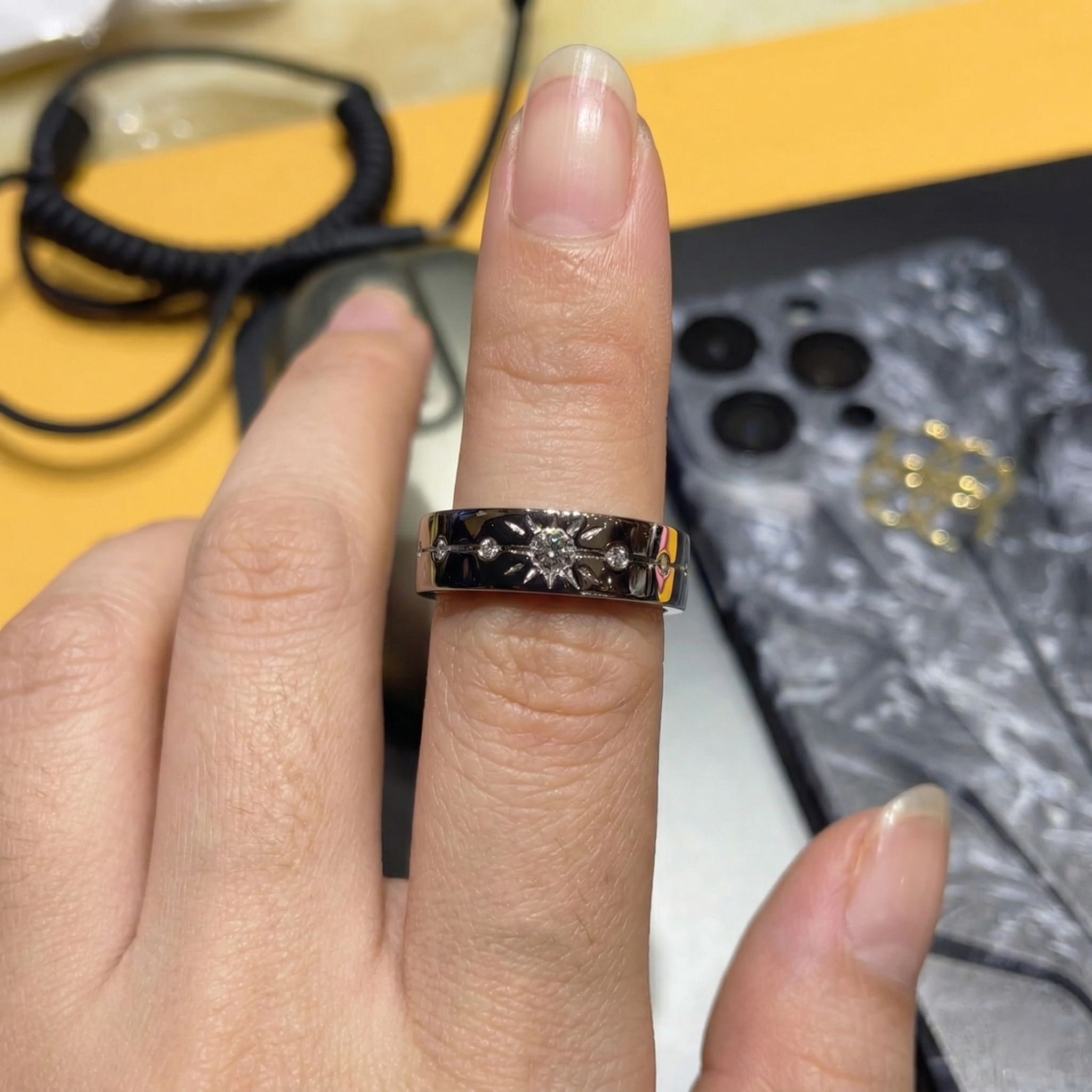 4.10 CT Round Diamond Star-Set Platinum Band Ring | Platinum 950 view 5