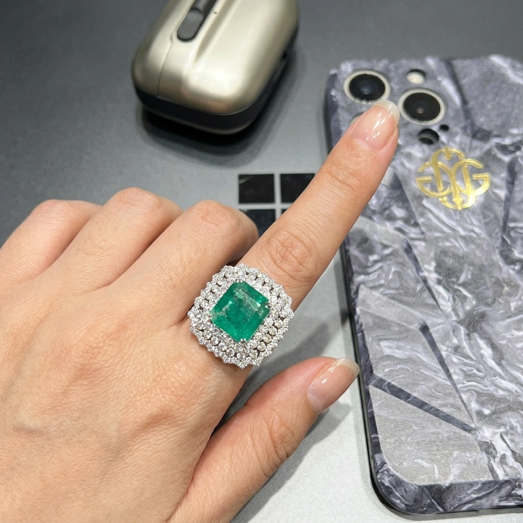 6.50 CT Emerald Cut Natural Diamond Ring in PT950 Platinum view 6