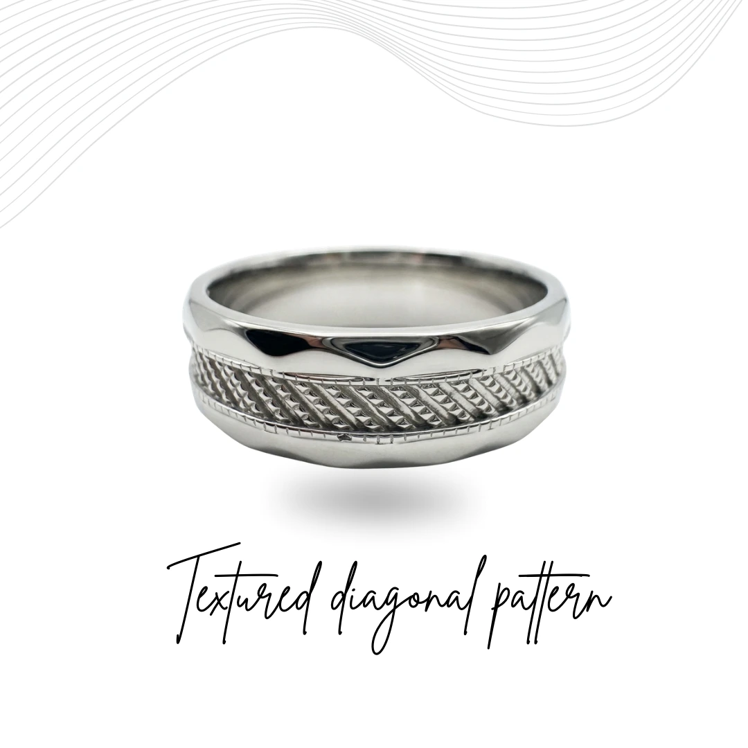 Engraved Pattern Diamond Ring | Luxury Fine Jewelry