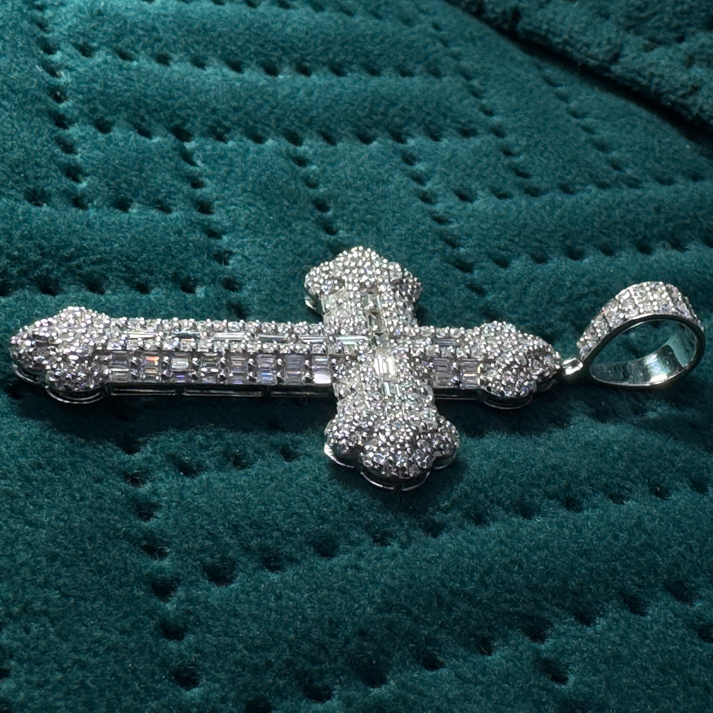 Handcrafted PT950 Platinum Diamond Cross Pendant view 4