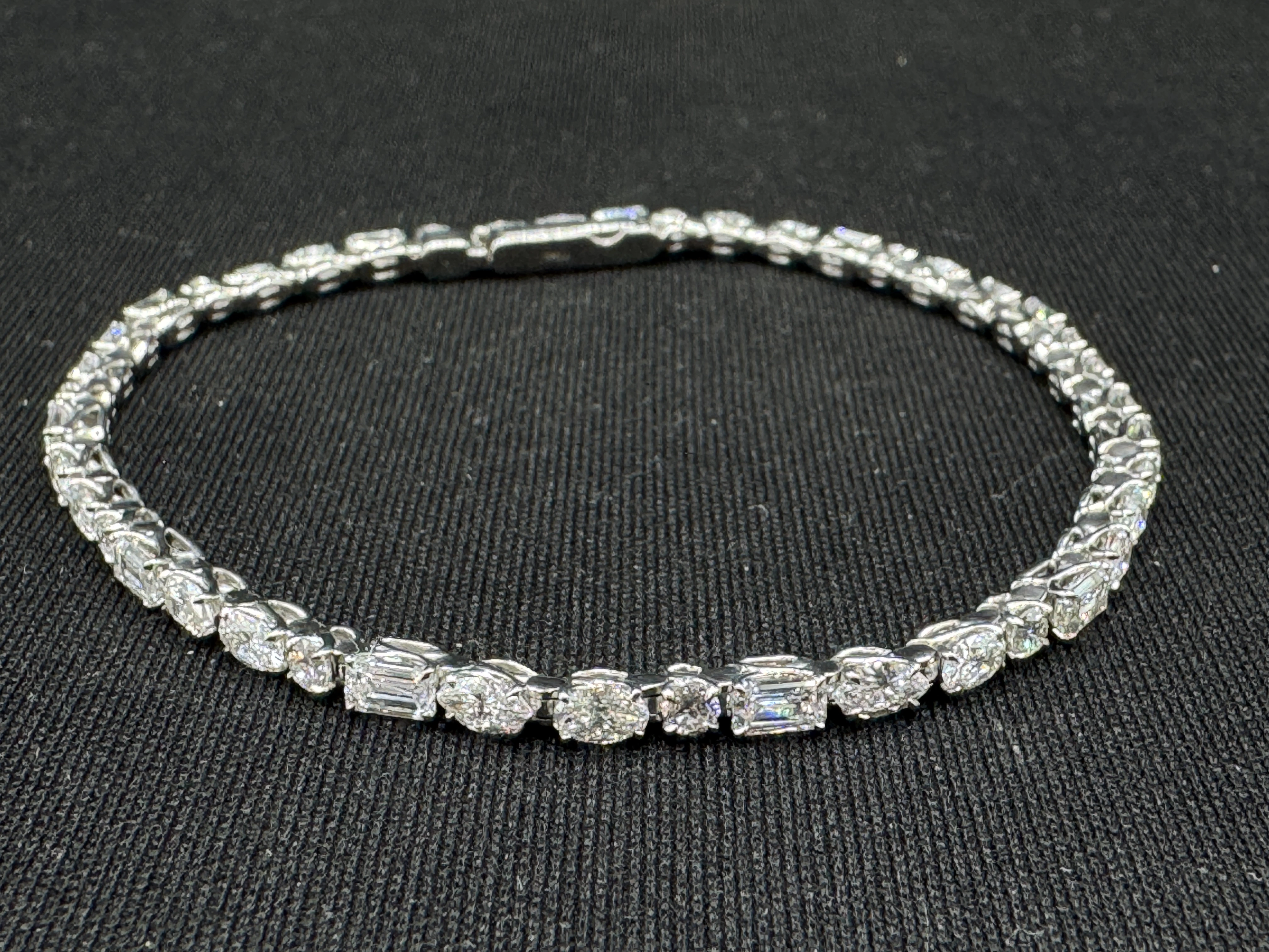 Exquisite 4.93 CT Multi-Shape Lab Grown Diamond Bracelet in PT950 Platinum for Women