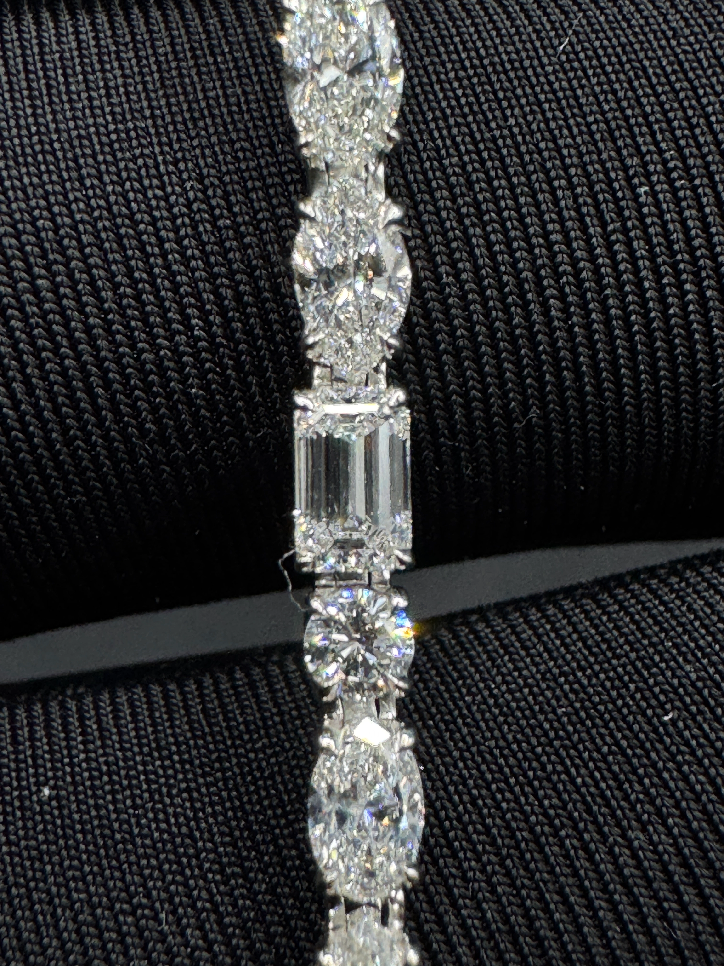 Exquisite 4.93 CT Multi-Shape Lab Grown Diamond Bracelet in PT950 Platinum for Women view 7