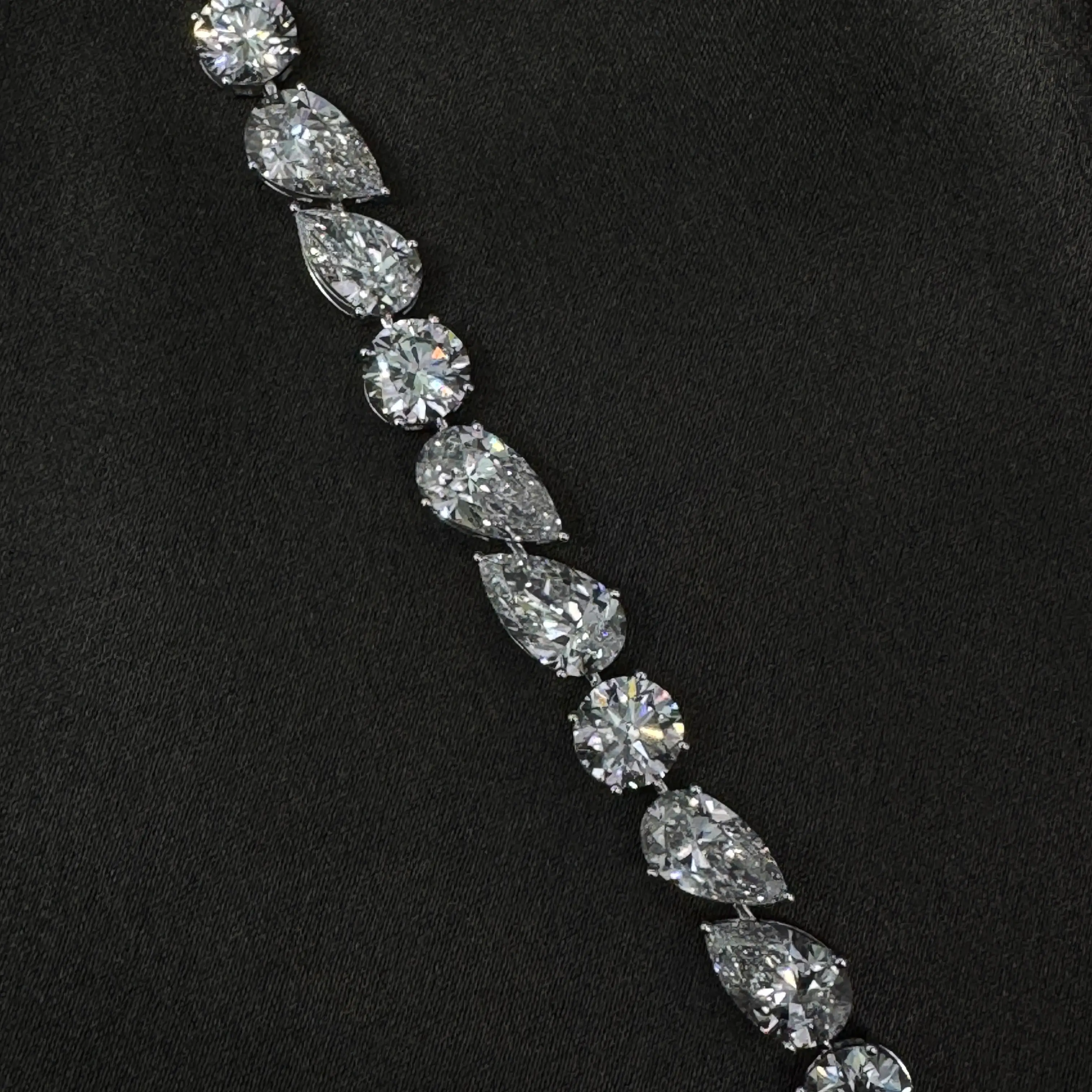 IGI Certified Pear & Round Lab Grown Diamond Tennis Bracelet view 8