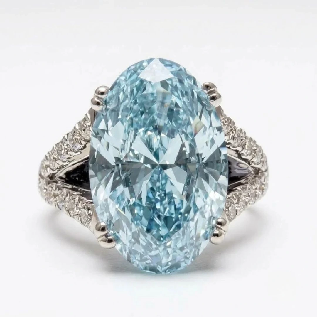 Lab Grown Oval & Round Diamond Ring view 3