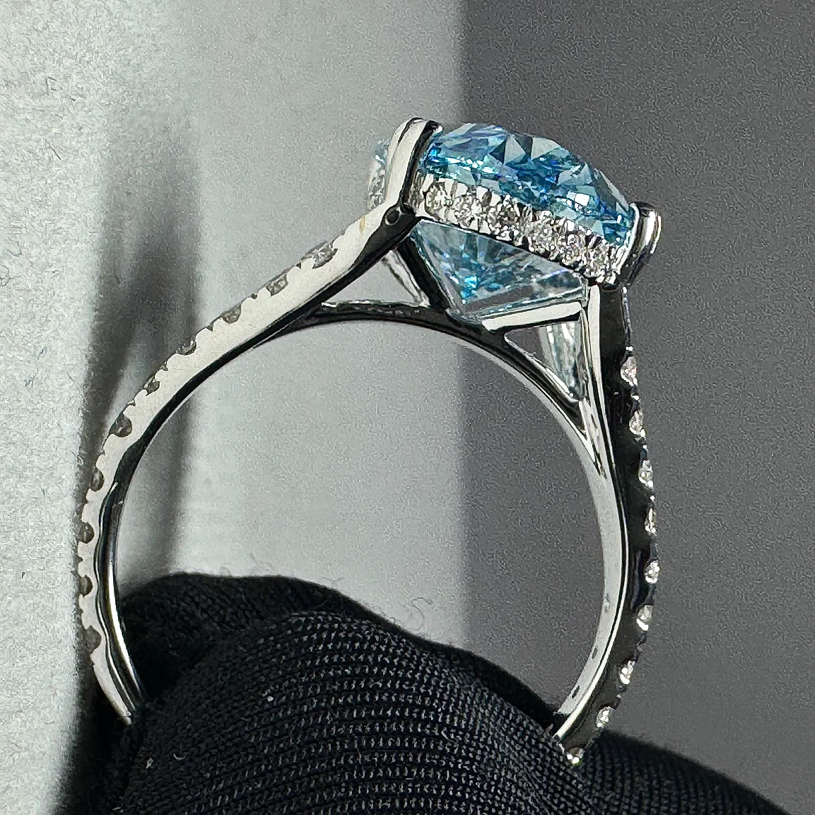 Lab Grown Oval & Round Diamond Ring view 6