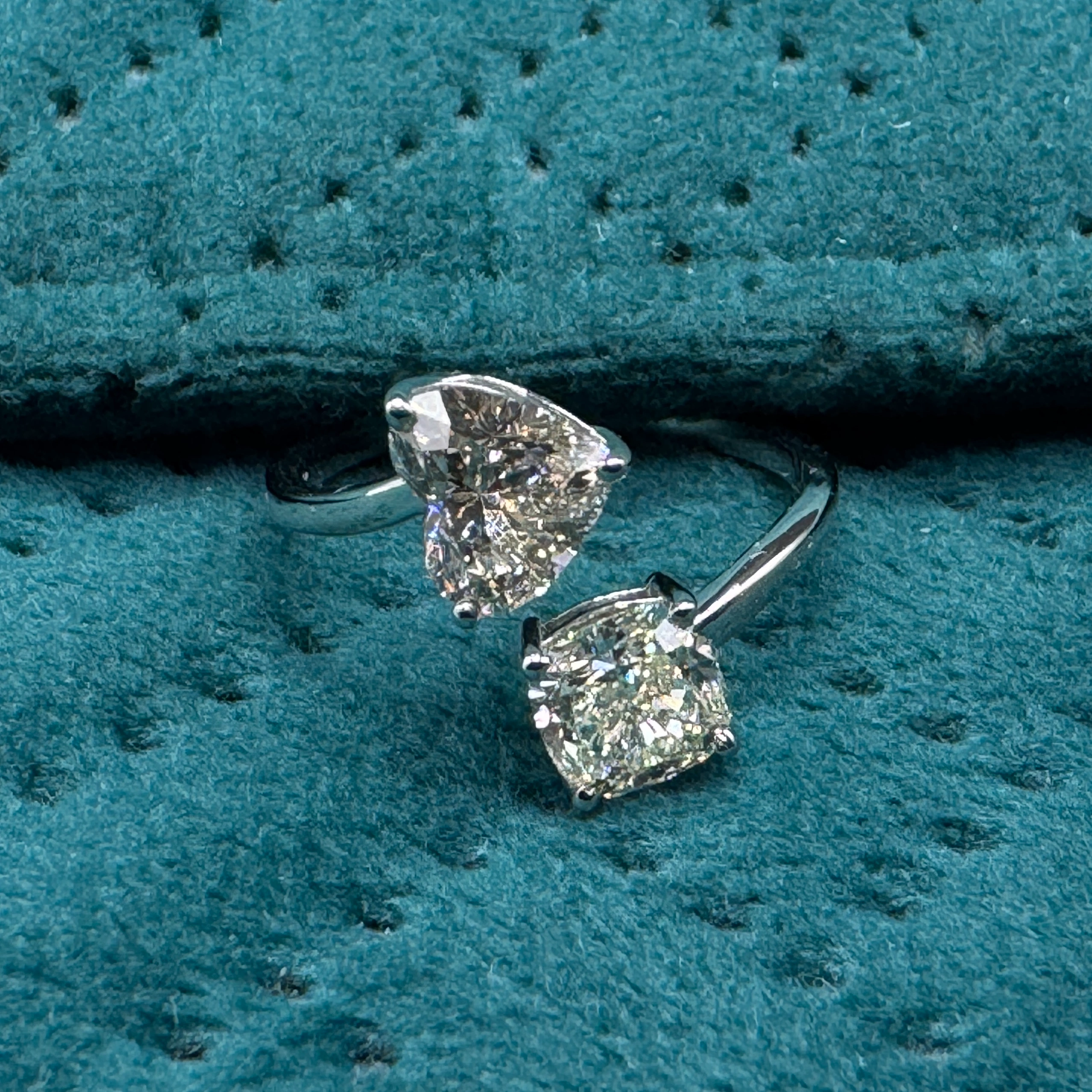 Luxury 2.00 CT Heart & Cushion Diamond Ring in PT950 Platinum for Women