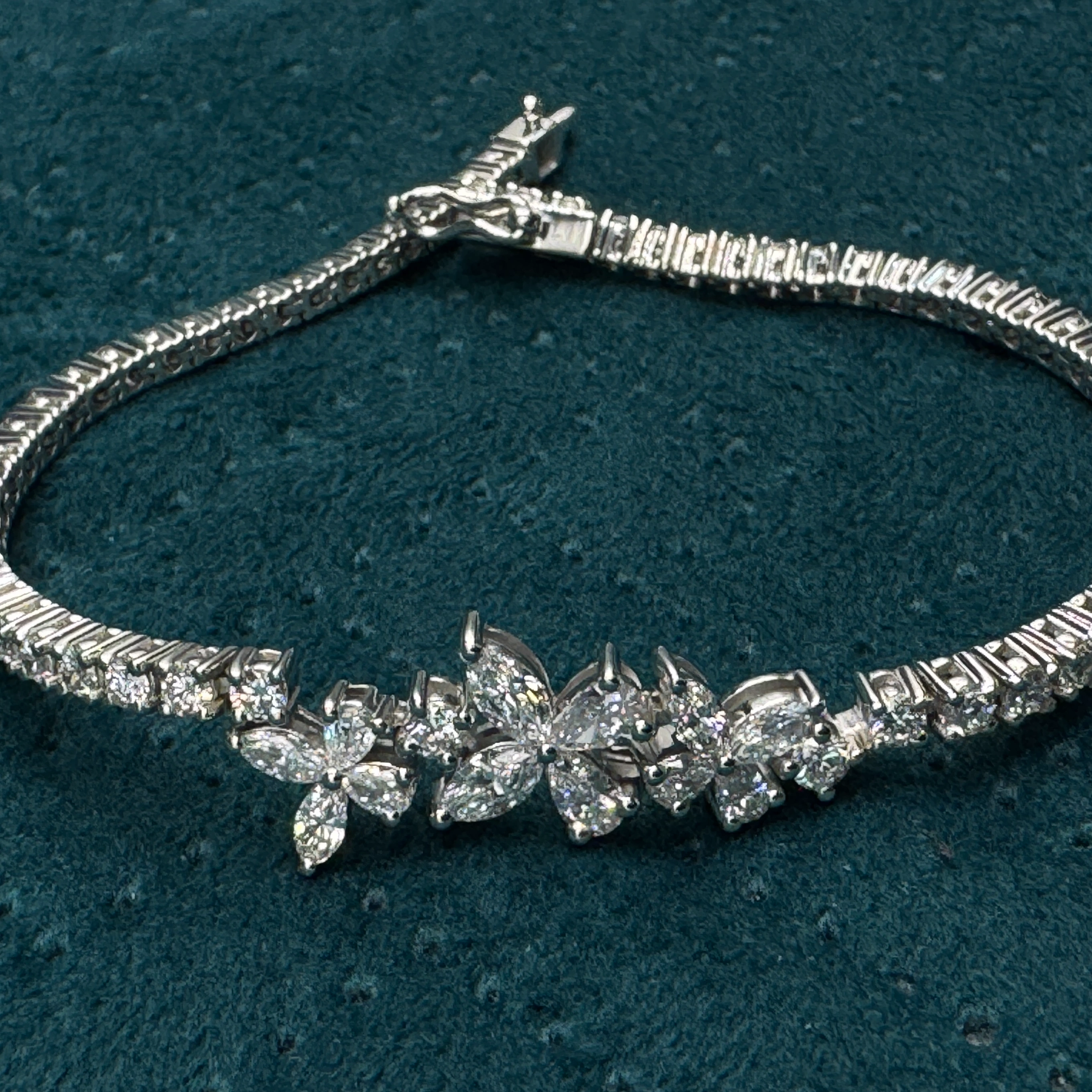 Luxury 3.07 CT Marquise, Pear & Round Diamond Bracelet in PT950 Platinum