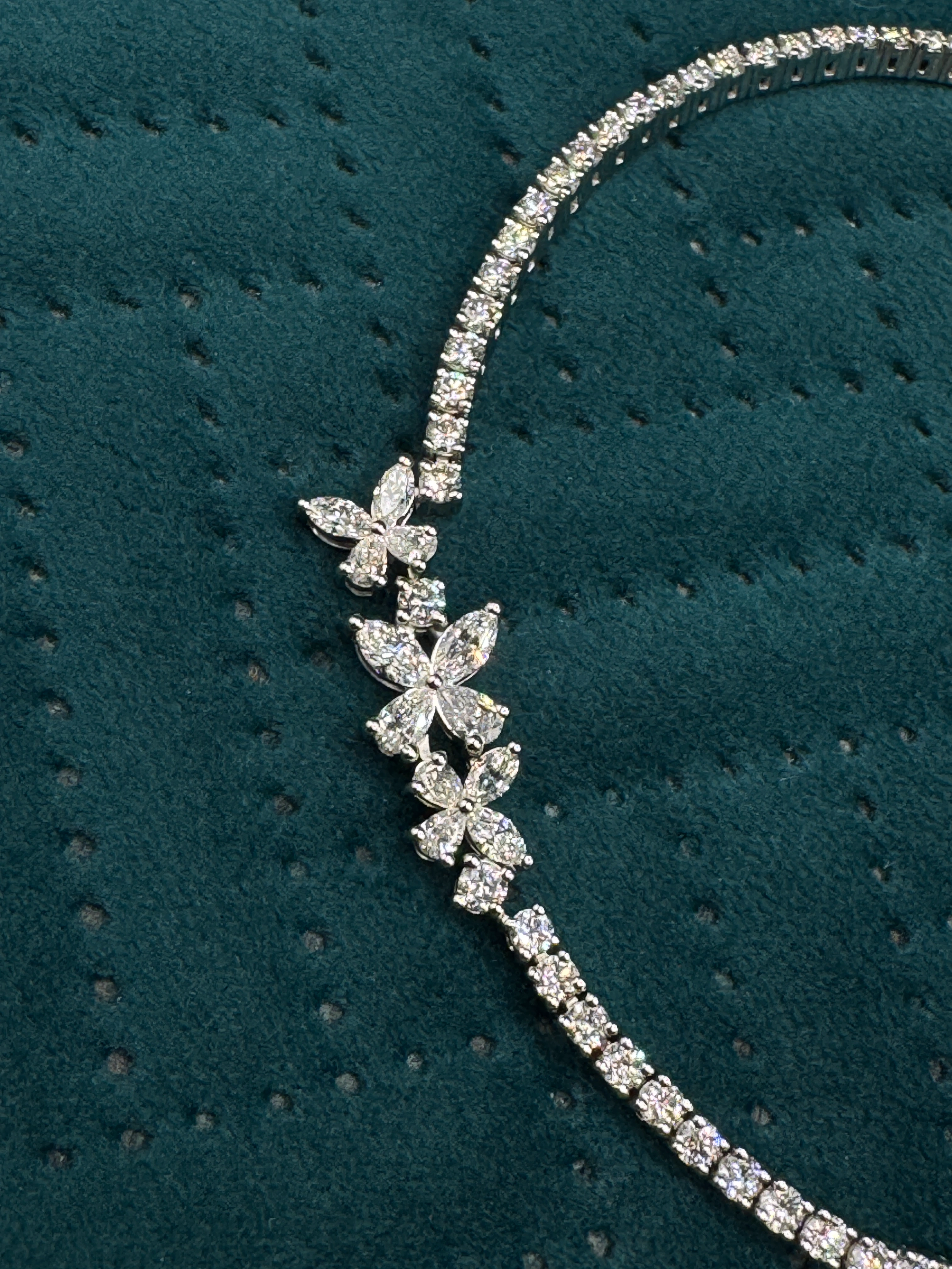 Luxury 3.07 CT Marquise, Pear & Round Diamond Bracelet in PT950 Platinum view 7
