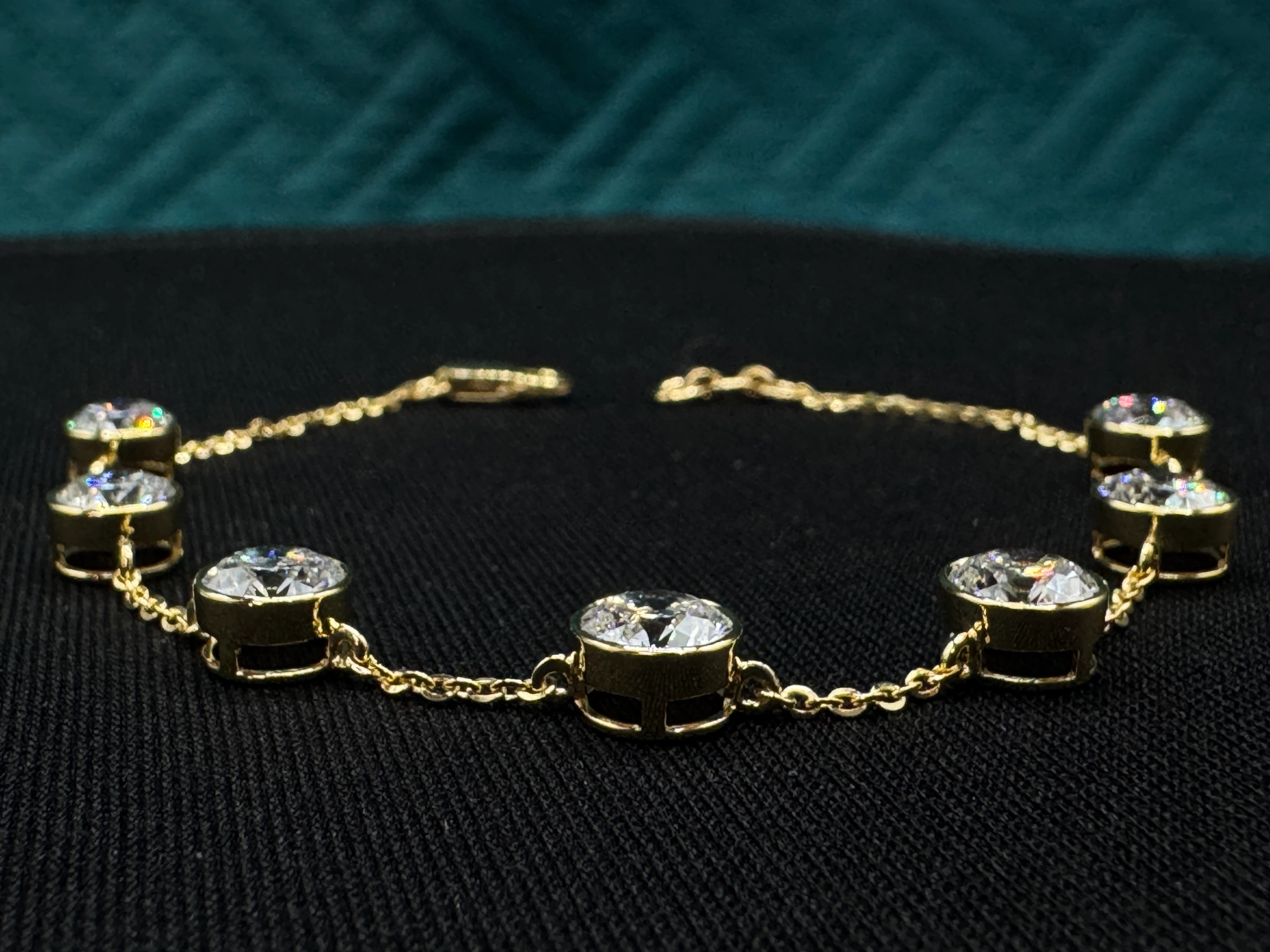 Luxury 5.37 CT Round Diamond Bracelet in 14K Yellow Gold for Women view 7