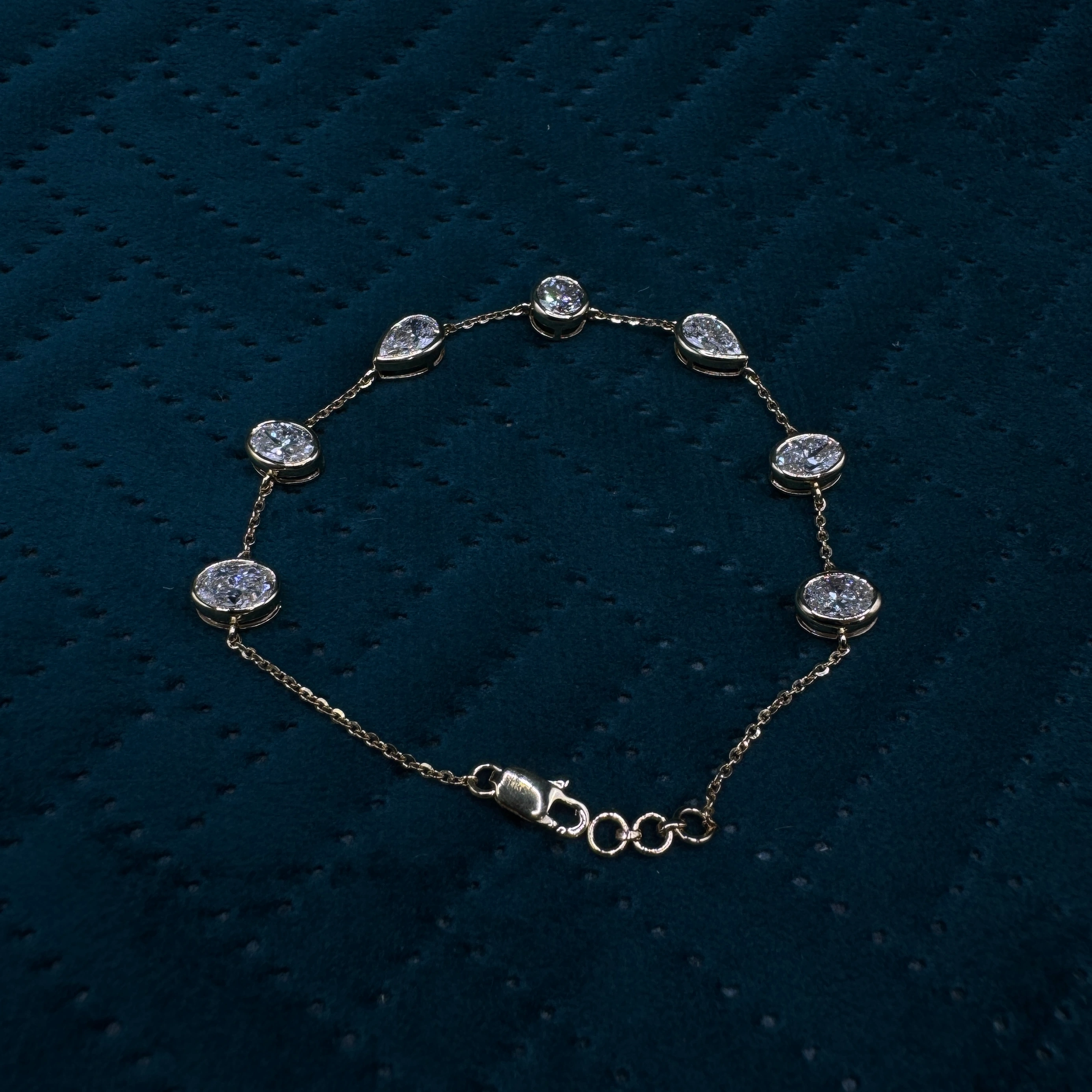 Luxury 6.18 CT Oval, Pear & Round Diamond Bracelet in 14K Yellow Gold for Women view 4