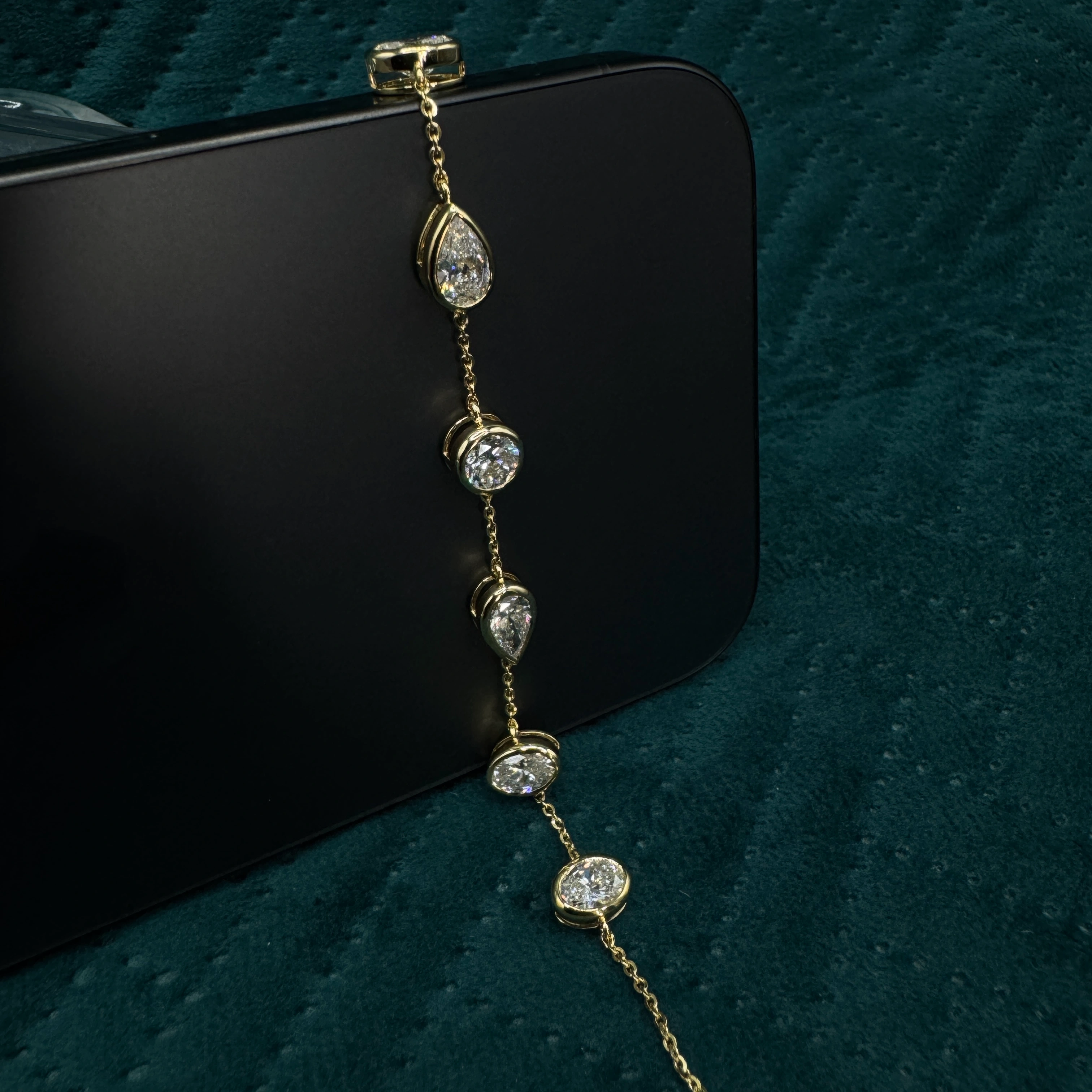 Luxury 6.18 CT Oval, Pear & Round Diamond Bracelet in 14K Yellow Gold for Women