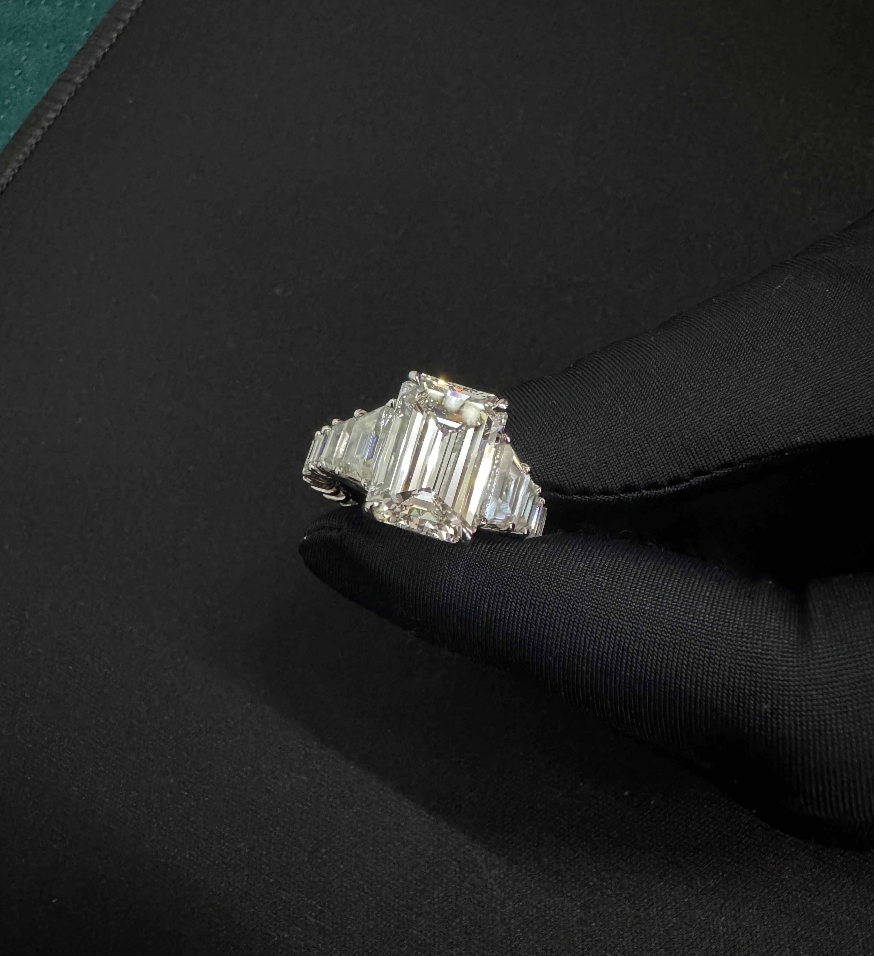PT950 Platinum 11.72 CT Emerald Cut Diamond Engagement Ring | 6.5 CT Solitaire with Tapered Side Diamonds | IGI Certified view 5