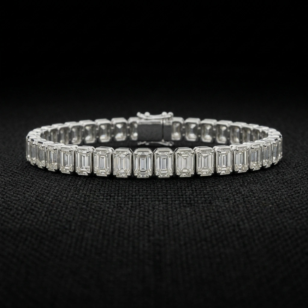 PT950 Platinum Emerald Cut Diamond Tennis Bracelet | 9.25 CT Diamond Bracelet