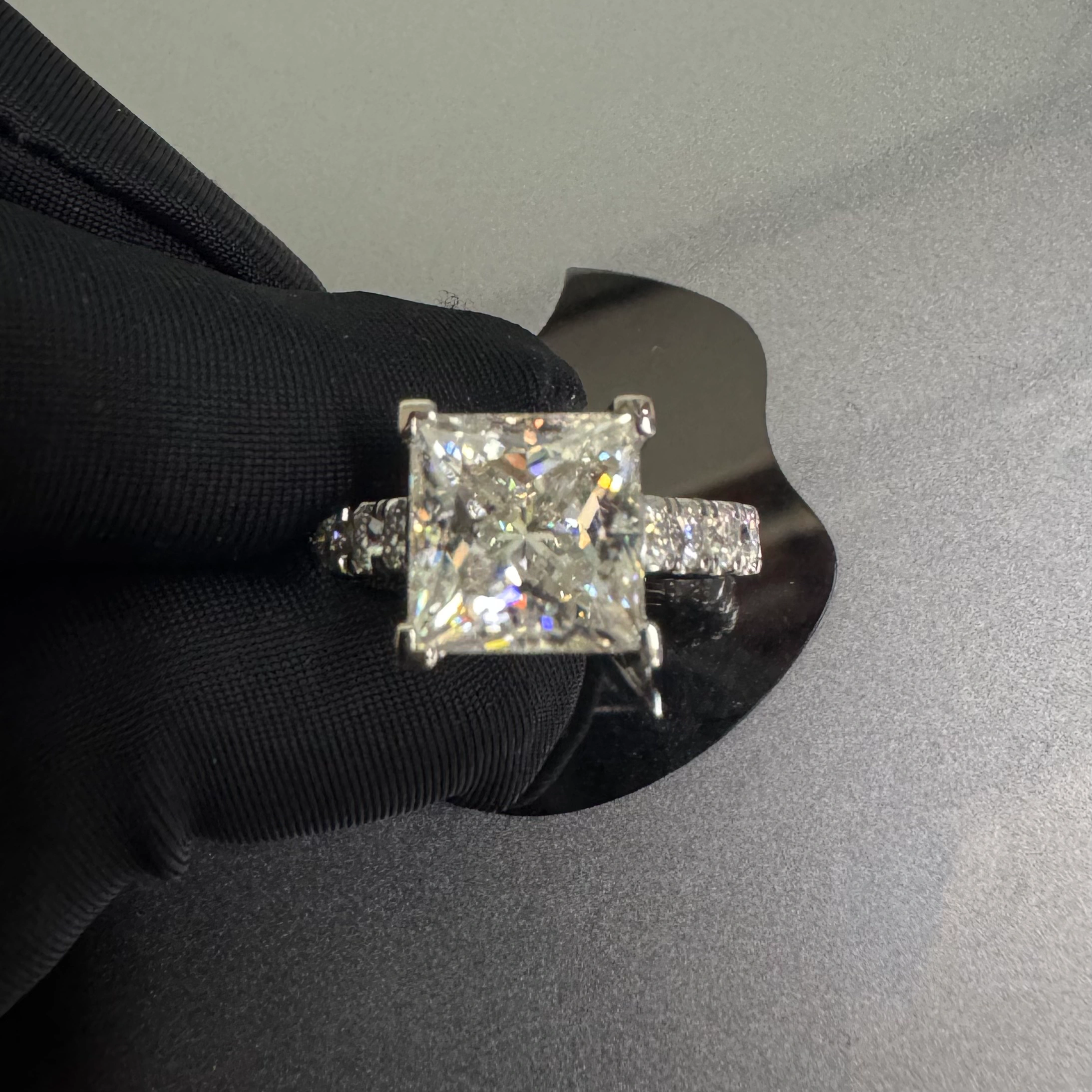 PT950 Platinum Princess Cut Diamond Engagement Ring 4.66 CT | 3.5 CT Princess Solitaire with Round Diamond Accents view 5