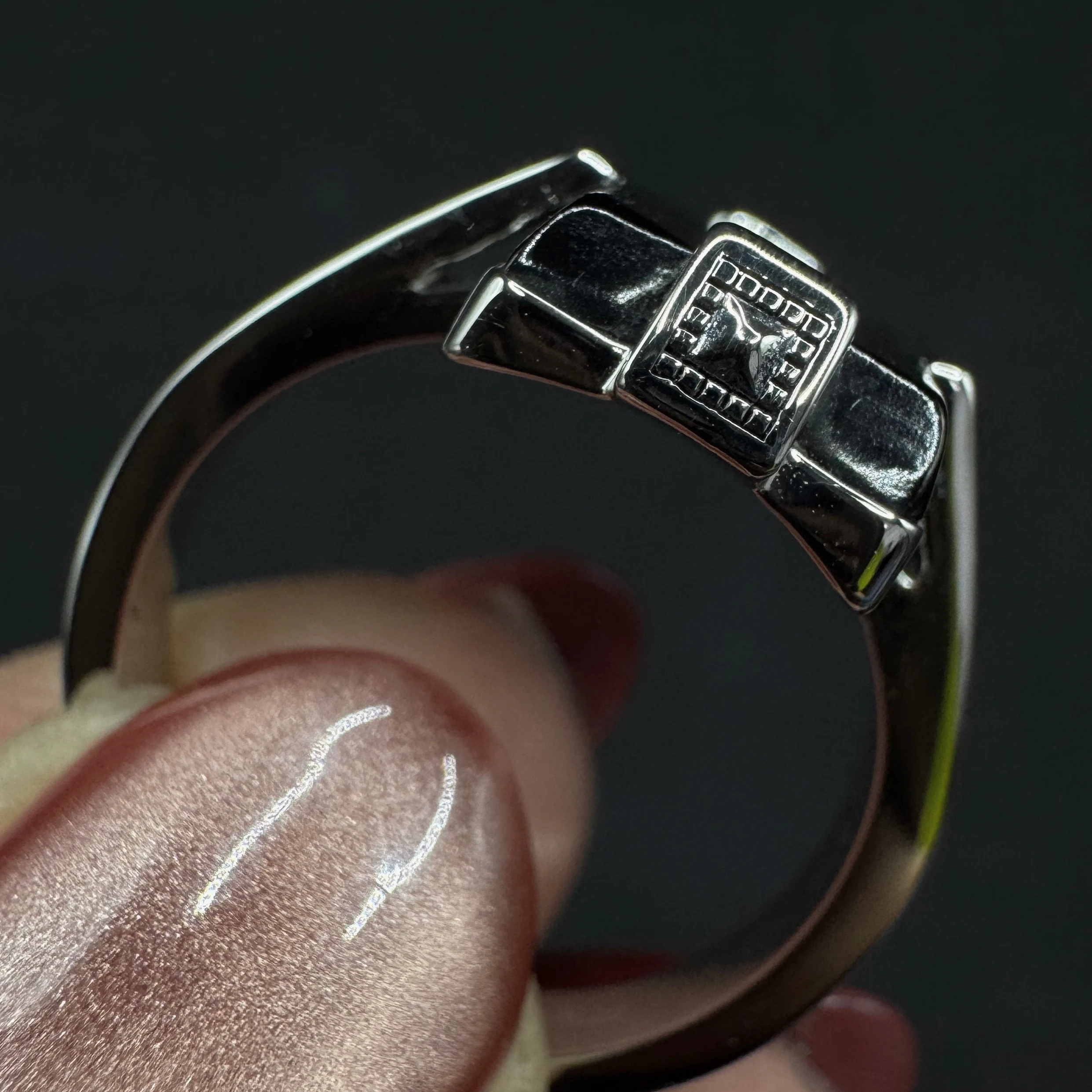 Rectangular Black Onyx Ring | PT950 Platinum view 6