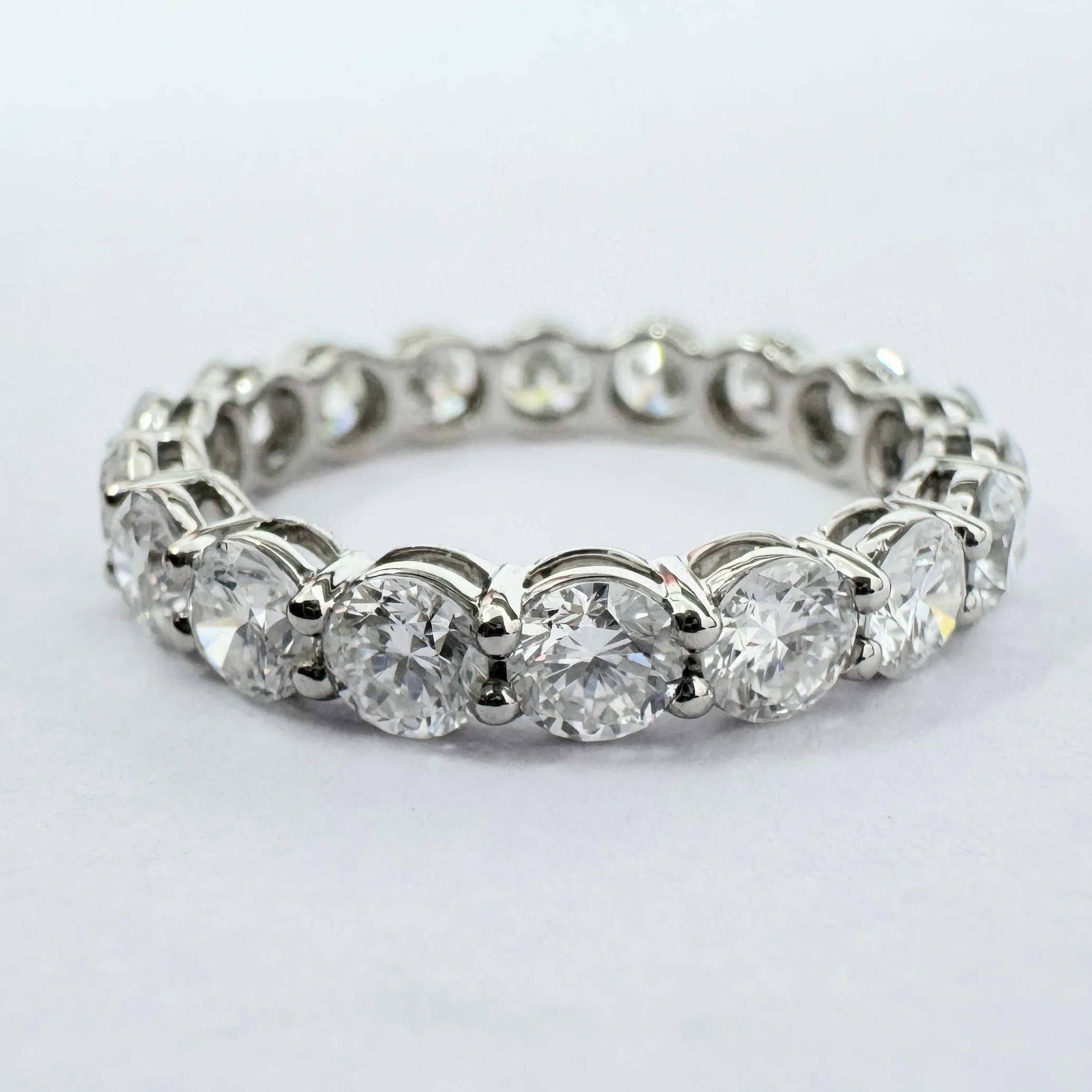 PT950 Platinum Diamond Statement Ring with Round Brilliant Diamonds view 3