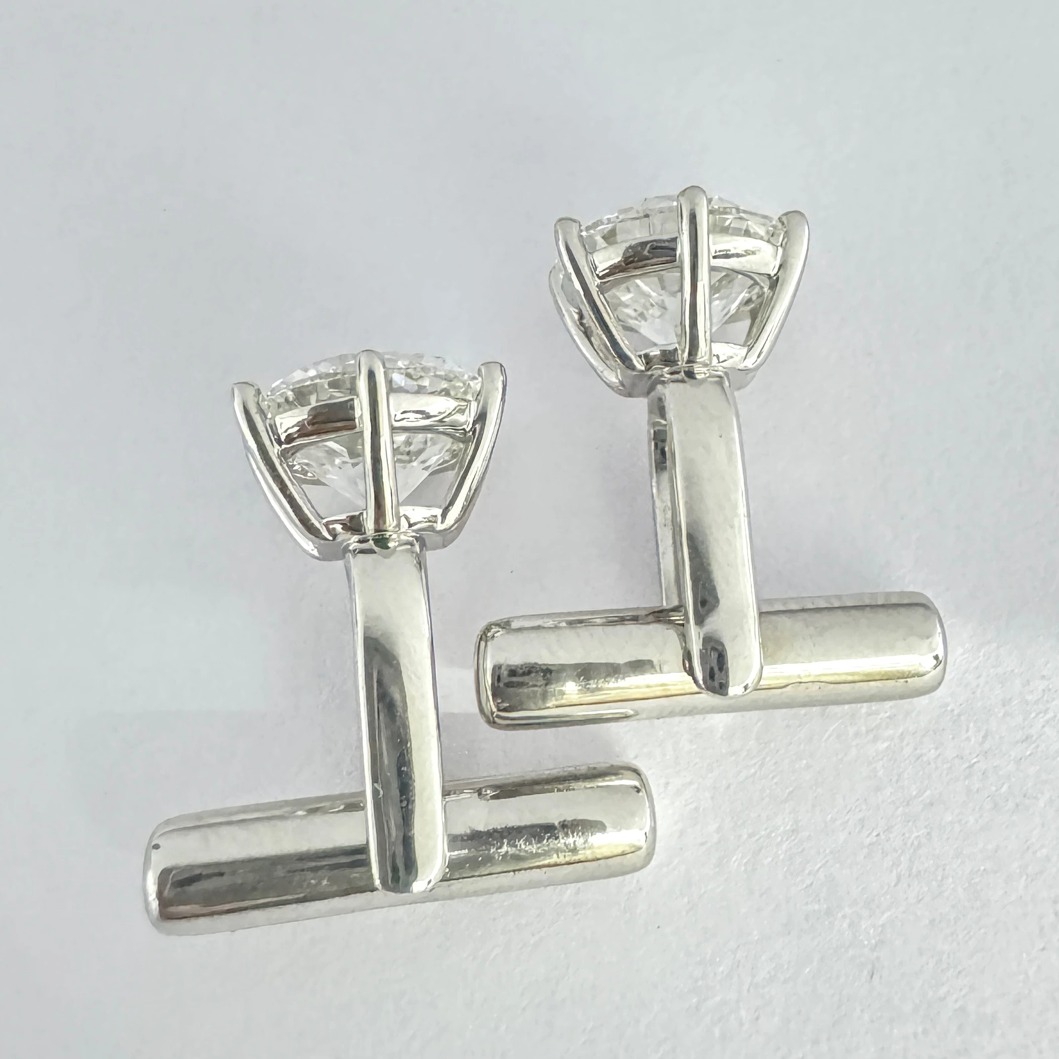 Round Lab Grown Diamond Solitaire Men's Cufflinks | PT950 Platinum | IGI Certified view 8