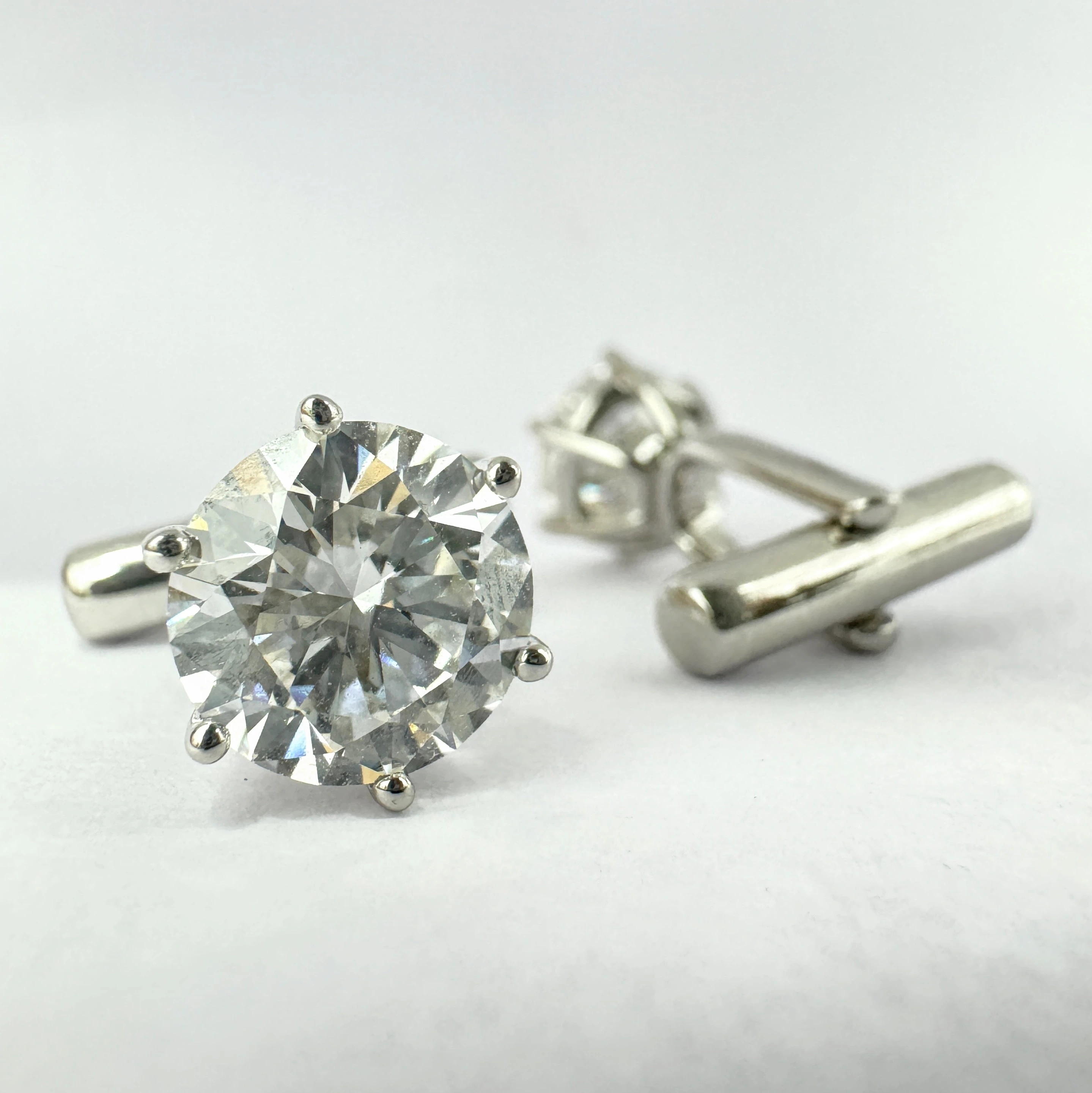 Round Lab Grown Diamond Solitaire Men's Cufflinks | White Gold | IGI Certified view 5