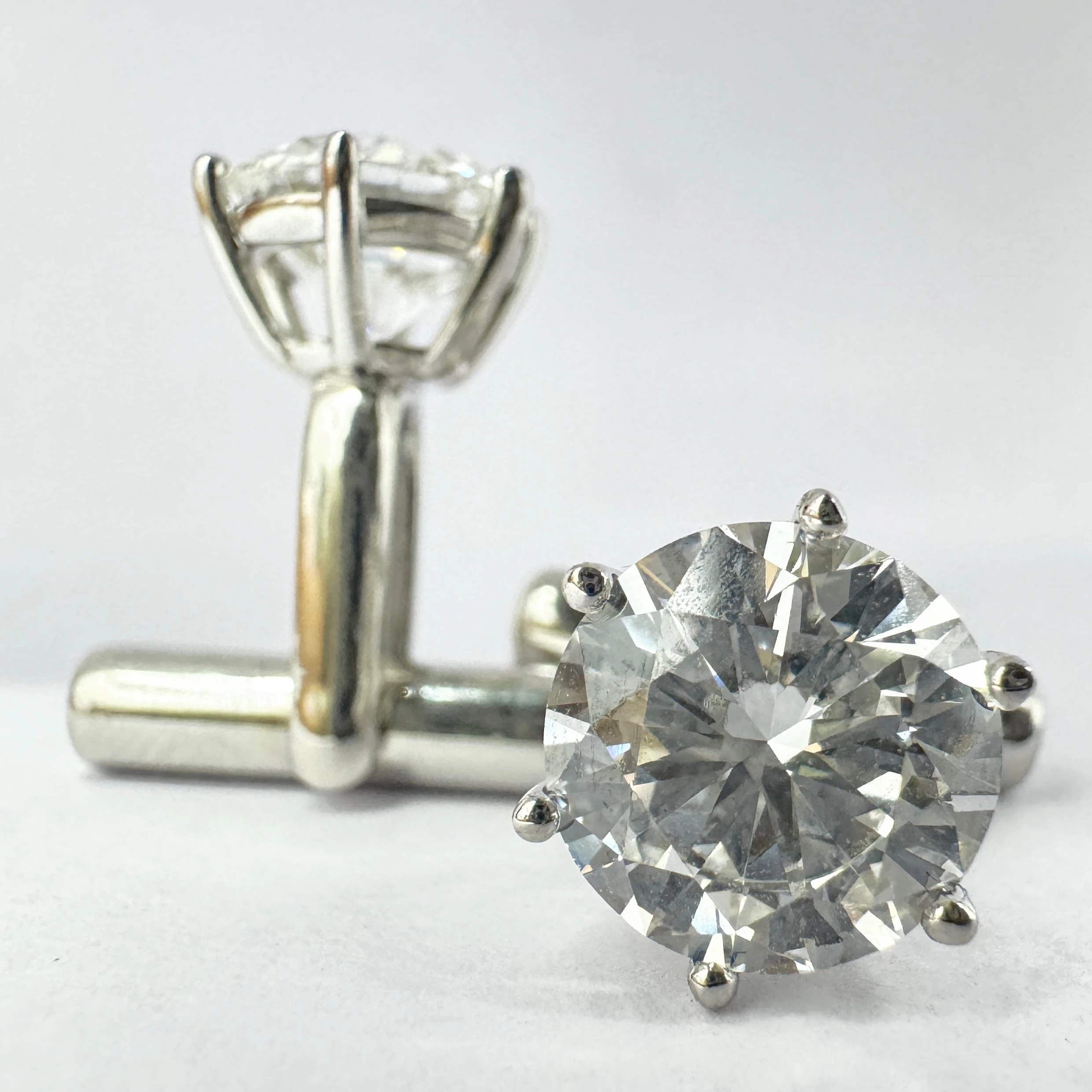 Round Lab Grown Diamond Solitaire Men's Cufflinks | White Gold | IGI Certified view 7