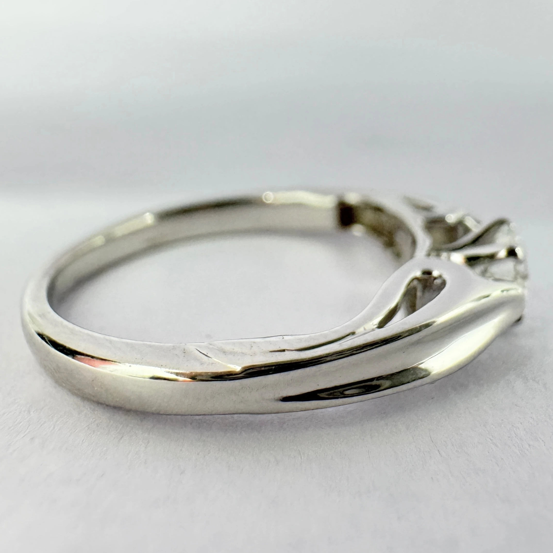 Round Lab Grown Diamond Solitaire Ring | PT950 Platinum | IGI Certified view 6